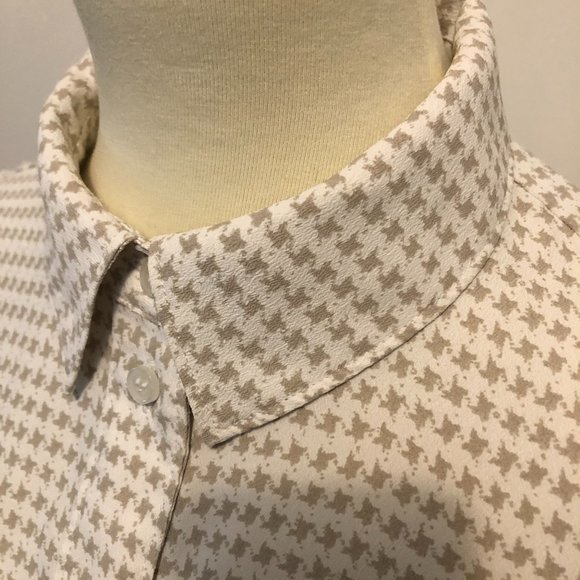 H&M Crepe Houndstooth Blouse Taupe Size 6 - Picture 3 of 8